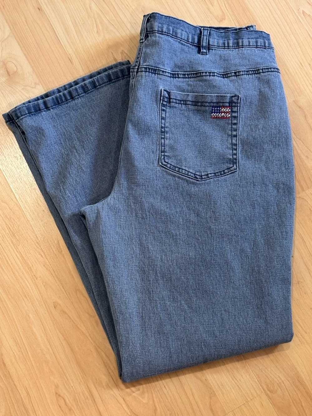 DG2 by Diane Gilman - Americana Jeweled American Flag Boot Cut Jeans 18W EUC 💎🇺🇸